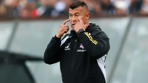 Jorge Almirón presenció el duelo de La Roja Sub-20 en Europa
