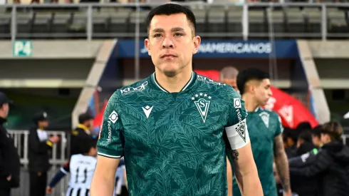 Carlos Muñoz tiene nuevo club tras su salida de Santiago Wanderers
