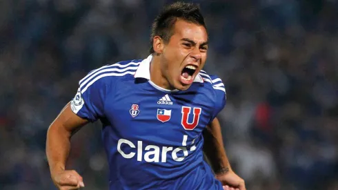 En la Universidad de Chile mantienen la ilusión por Eduardo Vargas
