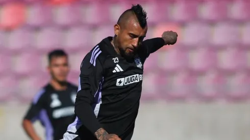 Arturo Vidal lleva la batuta en la pretemporada de Colo Colo. (Foto: @colocolooficial)
