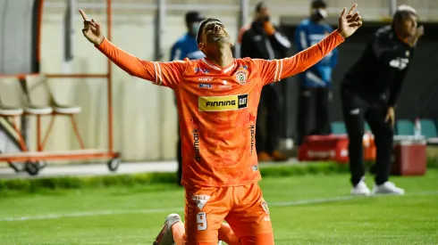 ¿Podrá David Escalante jugar en Cobreloa en la temporada 2025?
