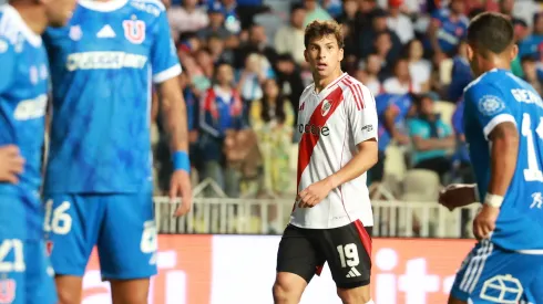 Gonzalo Tapia debutó en River Plate ante Universidad de Chile.
