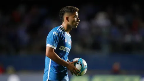 Columna de opinión: Lucas Assadi y su difícil futuro en la U