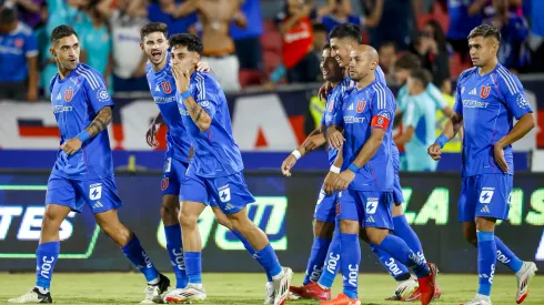 Futbol, Universidad de Chile vs Nublense<br />
Fecha 1, campeonato Nacional 2025.<br />
El jugador de Universidad de Chile Javier Altamirano, celebra su gol junto a sus companeros durante el partido de primera division realizado en el Estadio Nacional de Santiago, Chile.<br />
15/02/2025<br />
Pepe Alvujar/Photosport
Football, Universidad de Chile vs Nublense.<br />
1th turn, 2025 National Championship.<br />
Universidad de Chile’s player Javier Altamirano celebrates his goal with his teammates during the first division match held at the National Stadium in Santiago, Chile.<br />
14/04/2024<br />
Pepe Alvujar/Photosport
