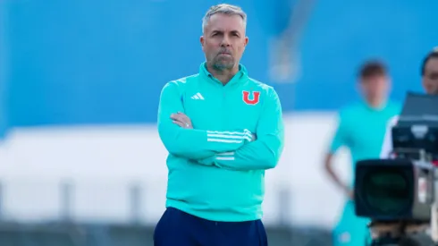 Gustavo Álvarez tiene tres bajas por lesión en este partido inicial del torneo