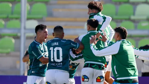 Santiago Wanderers se mide ante Universidad de Concepción por la primera fecha de la Primera B 2025. (Foto: Photosport) 
