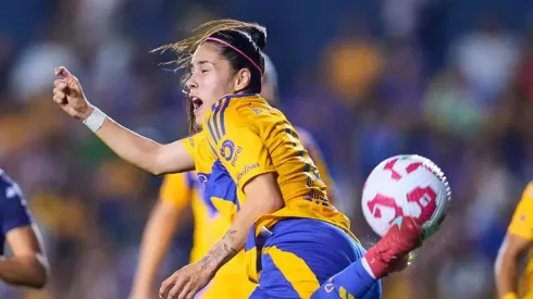Lizbeth Ovalle creó un nuevo golpe y anotó un golazo en la Liga MX femenina
