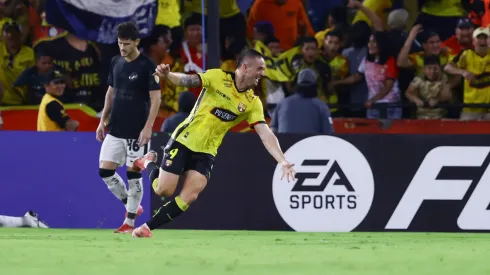 Octavio Rivero marca en triunfo de Barcelona ante Corinthians. (Foto: Getty)
