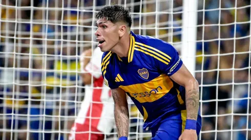 Boca Juniors de Carlos Palacios sale a la cancha en Santiago del Estero. (Foto: Getty)
