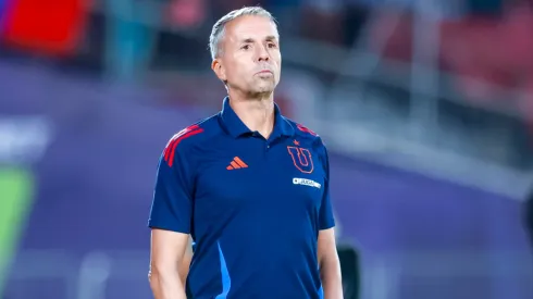 El entrenador de la Universidad de Chile tomaría una importante decisión