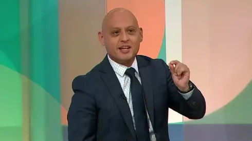 Claudio Bustíos asegura que figura de La Roja es seguida por dos gigantes europeos. 
