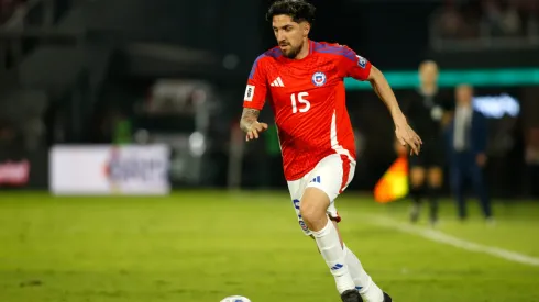 Diego Valdés encabeza el 11 de Chile ante Ecuador.
