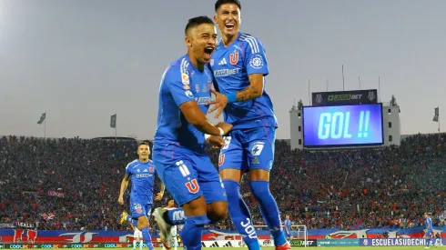 Los hinchas azules celebran con entusiasmo de cara al partido ante Botafogo