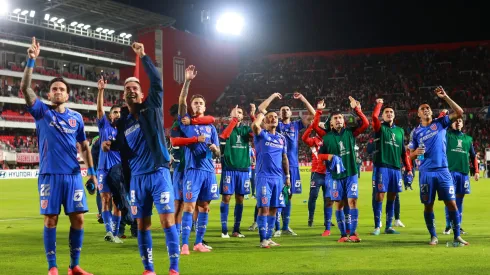 José Pepe Ormazábal le mete presión a Azul Azul.
