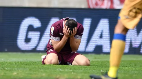 Ángelo Henríquez tras fallar un gol increíble en Deportes La Serena vs Everton.
