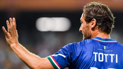 Francesco Totti elige a un jugador chileno.
