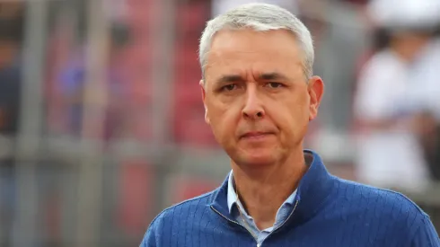 Tiago Nunes se refiere a situación física de una de las figuras de la UC. (Foto: Photosport)
