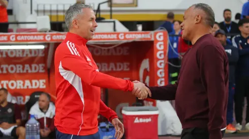 El DT de Deportes La Serena se deshace en elogios por la U de Gustavo Álvarez
