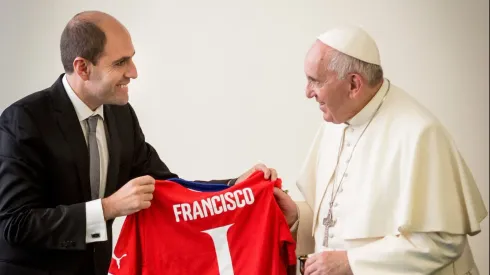 Sergio Jadue visitó al Papa Francisco previo a la Copa América del 2025.
