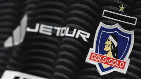 Colo Colo saldrá de negro esta noche frente a Racing pese a ser local. 
