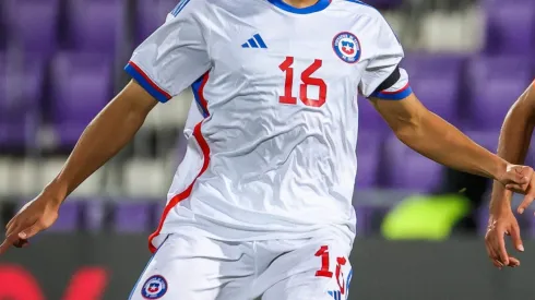 Exponente chileno en Europa brilla y atrae el interés del Championship
