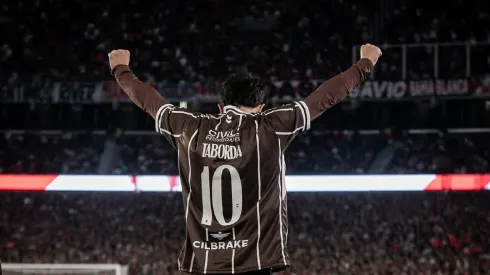 Platense eliminó a River a domicilio. 
