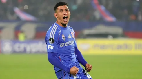 Israel Poblete se juramente con la U para su duelo ante Botafogo
