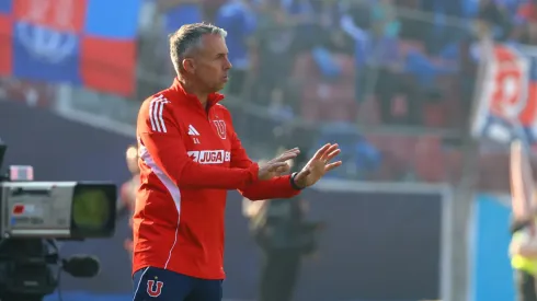 En la U decidieron no pedir la suspensión del duelo ante Curicó (Photosport).
