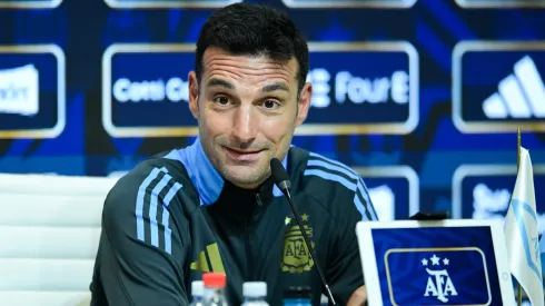 Lionel Scaloni aconseja a la Selección Chilena. (Foto: Getty)
