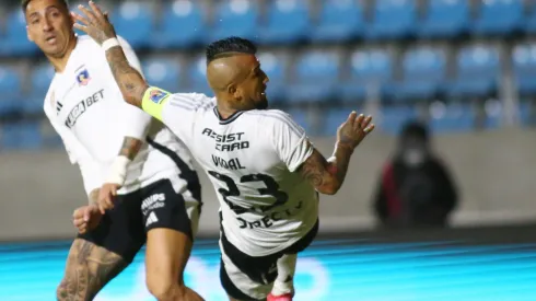 Arturo Vidal tuvo una noche para el olvido en Iquique. (Foto: Photosport)