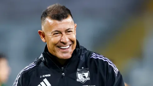 Jorge Almirón da buenas noticias en Colo Colo. (Foto: Photosport)
