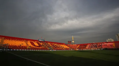 Se viene un partidazo entre los Hispanos y el Romántico Viajero.
