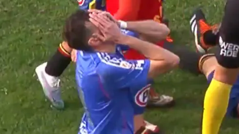 Lucas Di Yorio se pierde el clásico ante Colo Colo. (Foto: TNT Sports)
