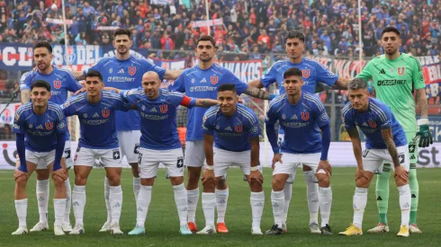 Uno de los titulares fue fuertemente criticado por los hinchas de la U (Photosport).
