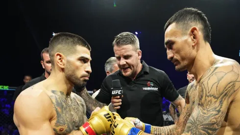 Ilia Topuria provoca con todo a Max Holloway.  (Photo by Chris Unger/Zuffa LLC)
