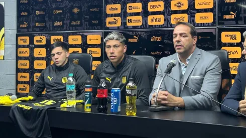 Brayan Cortés fue presentado este lunes en Peñarol.

