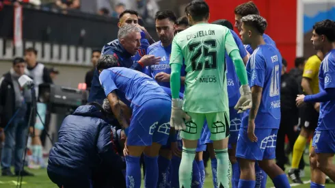 El plantel de la Universidad de Chile discrepa con los dichos de su DT
