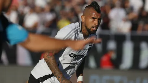Arturo Vidal quedó colgando para el Superclásico (Photosport).
