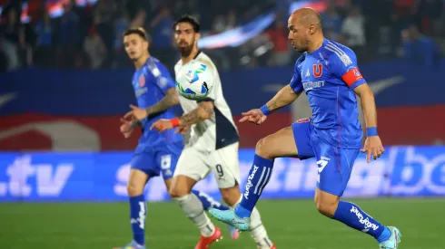 Marcelo Díaz jugó 24 minutos en la ida ante Independiente (Photosport).
