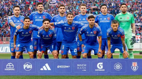 Universidad de Chile y su formación para el Superclásico.
