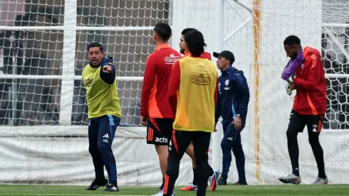 Nicolás Córdova da el golpe de timón y ya tiene un nuevo golero y a un nuevo capitán (Foto:<br />
Javier Torres/Photosport)
