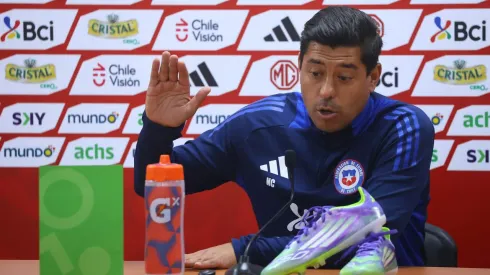 Nicolás Córdova golpea la mesa en la Selección Chilena
