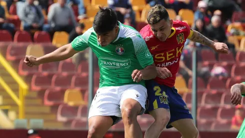 El Clásico de colonias terminó en graves incidentes luego de la derrota de los hispanos ante el  Audax (Foto: Photosport)
