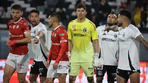 El portero debutó en Colo Colo y lanzó un fuerte mensaje tras la goleada.