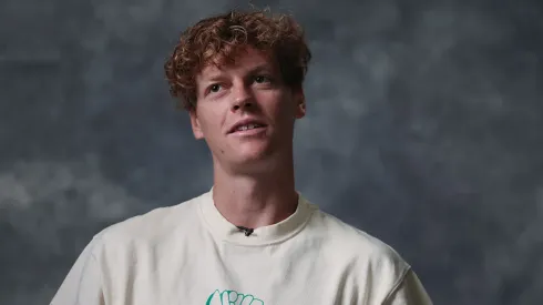 Jannik Sinner entregó detalles inéditos de su infancia en Italia.
