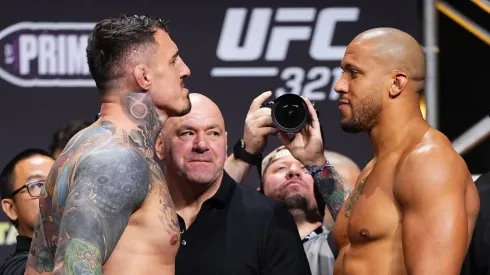 Tom Aspinall tendrá su primera defensa de título absoluto de los pesos pesados de UFC frente a Ciryl Gane (Photo by Jeff Bottari/Zuffa LLC)
