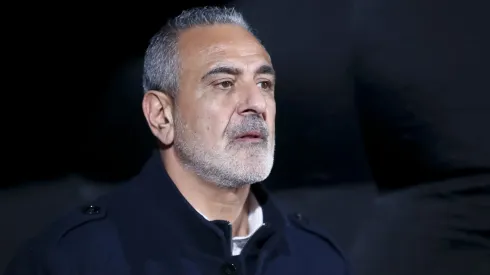 Michael Clark arrasa con Pablo Milad.
