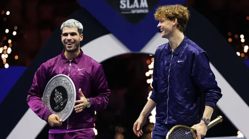 Jannik Sinner sonríe, depende de él volver al número 1 del ranking mundial.
