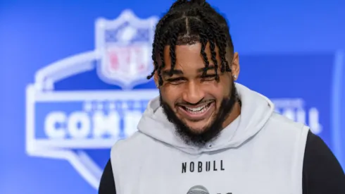 Conmoción por el presunto suicidio de Marshawn Kneeland
