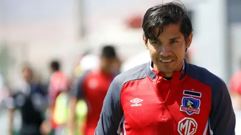 Matías Fernández dejará el retiro por unos minutos en un amistoso que organiza Paulo Garcés.